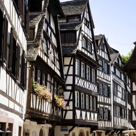 Ibis Strasbourg Centre Petite France Отели рядом с достопримечательностью «Музей модернистского и современного искусства»