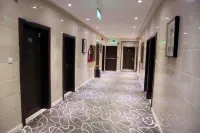 선라이즈 스위트 타부크 호텔