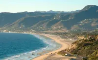 Palm Garden Hotel Hotels in Newbury Park