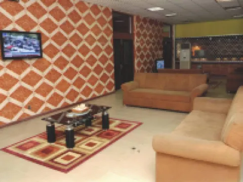 Naptin Executive Hotel and Suites فنادق في جوس