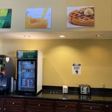 Quality Inn Bolingbrook I-55