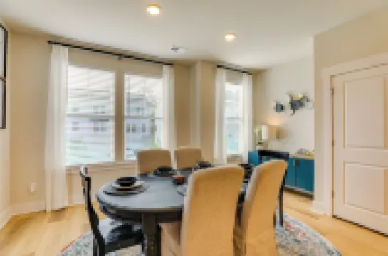 13 Mi to Dtwn Charleston Quiet Townhome