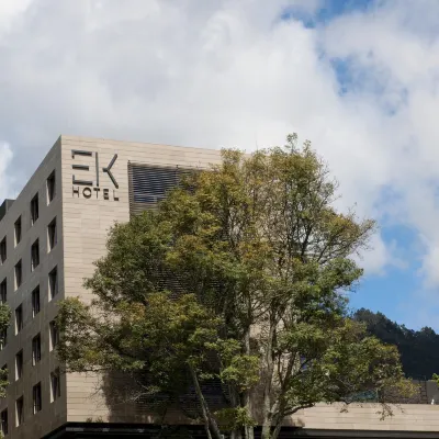 EK Hotel Hotels near بارك دي لا 93