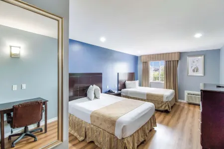 Rodeway Inn & Suites Port Arthur - Groves Отели в г. Порт-Артур