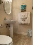 Adorable private 1-bedroom studio on mini-farm.
