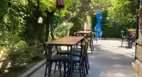 Karvi Hostel & Suites Hotels in 