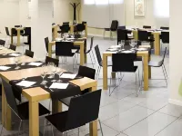 Hotel y Apartamentos SNÖ Isaba - Apartments