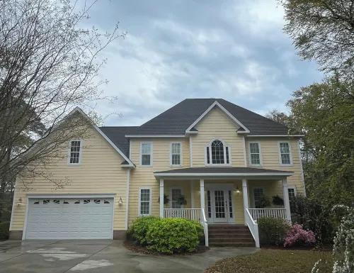 Luxury 5-bedroom house in Cedar Point with AC, WiFi, hotub, private yard & more!