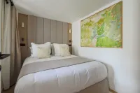 Magnificent apartment -1BR-4P- Canal Saint-Martin Hotel a Parigi