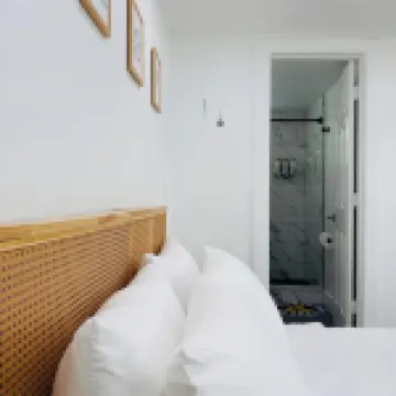 Private, cozy, beach guest-suite C