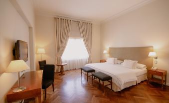NH Gran Hotel Provincial