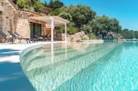 La Tiara di Cervo - Infinity Pools