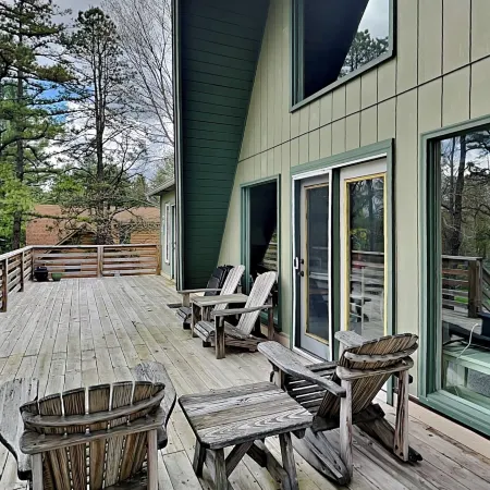Lil' Cove in Paradise by Taylor Made Deep Creek