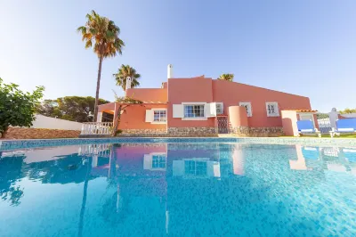 Villa Las Flores by Algarve Vacation