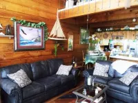 Waterfront Condo Hotels near Pilot Knob Interpretive Center