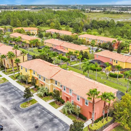 Encantada Resort Vacation Townhomes by Idiliq