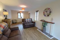 Coppins Park Hotels in East Williamston