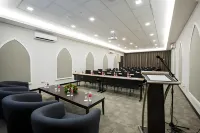 Humaira Hotel Hotels in Kusial