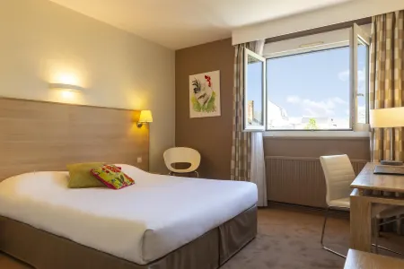 The Originals City Hôtel Chantecler le Mans Отели рядом с достопримечательностью «Home of Adam and Eve»