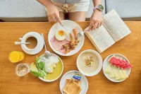 Seava Beach - breakfast