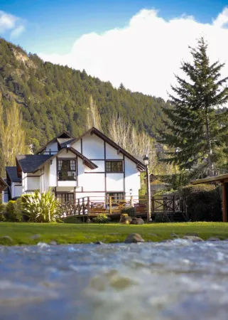 Apart & Hotel la Fontaine - by Rotui