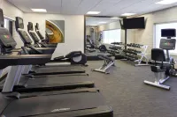 Courtyard Kingston Highway 401/Division Street - Gym