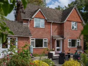 캐리스 매너 호텔 & 스파