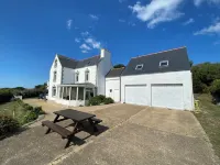 Beachfront at Baie des Trépassés Các khách sạn ở Cleden-Cap-Sizun