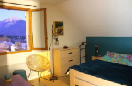 Spacious apartment with magnificent view and terrace, on the 1st floor of a villa.