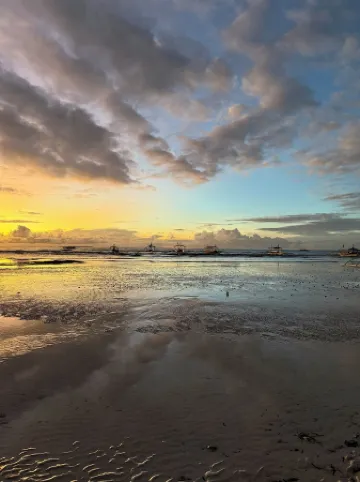 Phines Place - Chic 1-bedroom apartment with AC, fully furnished, in Panglao