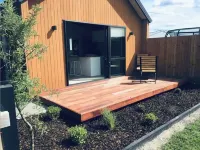 Unique and modern self contained unit with total privacy and amazing views. Hotels in Lower Shotover