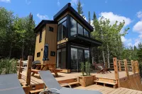 Panörama: Mini house in nature