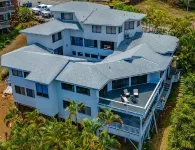 Spacious Suite With Office (Unit A) 카내오헤 호텔