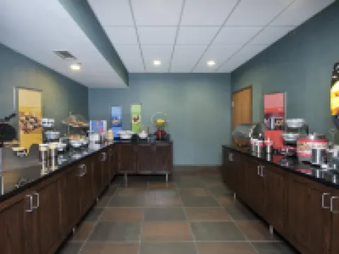 Hampton Inn Grand Rapids-South Hotels in Wyoming