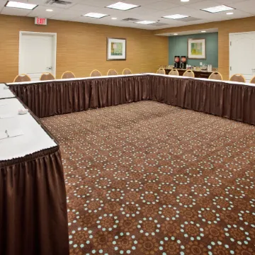 Hampton Inn & Suites St. Cloud