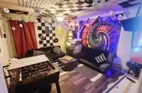 Hot Tub-Fire Pit-Game Room-3 Decks -Lake Travis-Sleeps 6-House Near Austin Texas