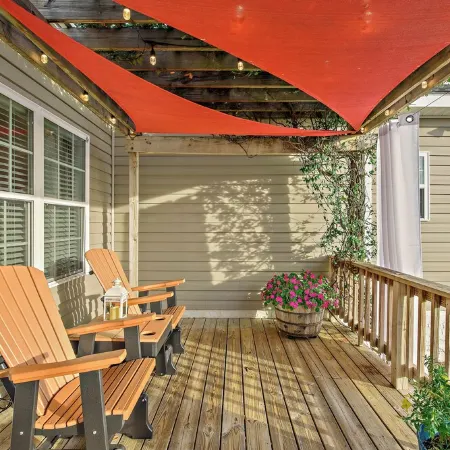 Cozy and Comfy Retreat in a Quiet Neighborhood. Weekly and monthly discounts