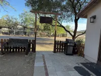 Quiet Country Casita on Horse Property in Desert Hills.