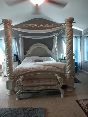 Beautiful 4BR, 3.5BA, Near UnderArmour Performance Center and hospitals 맥다니엘 대학 주변 호텔