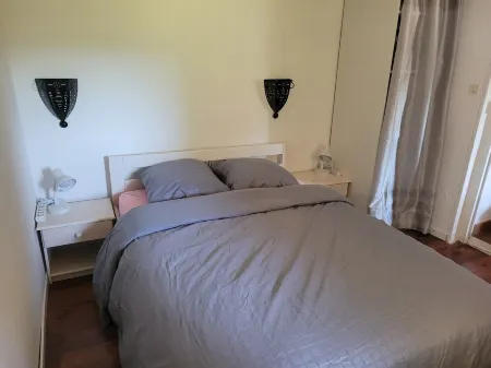 Charming house with swimmingpool and large private garden.