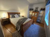 Funky style house with the outdoors at your feet, yet within city limits! Hotels in 