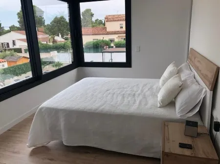 VILLA DE PRESTIGE 150 m from the sea