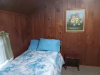 A  Clean and Cozy Centrally Located Pet Friendly Rental .Walk to All Amenities