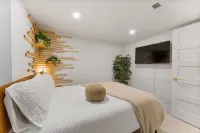 Modern Luxury 2-bedroom Apartment Hotels in Atlas District