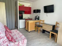 STUDIO AT THE FOOT OF THE SLOPES