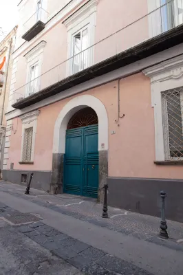 NALDI ROOM - double solution Hotels in Portici