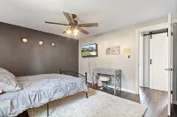 Charming 3-Bedroom Retreat Near Indianapolis