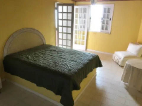 Beautiful and cozy house facing the sea on Penha Island 韋拉克魯斯酒店