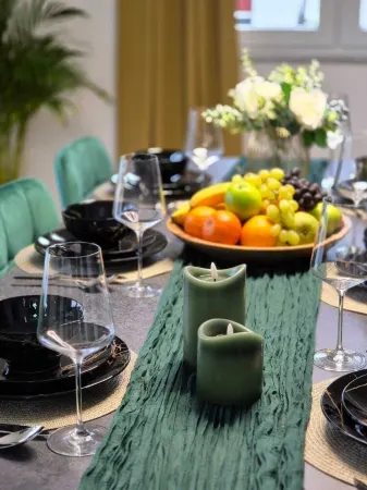 Luxury suite Style and comfort TV-75 inch Large balcony Tenderingssee nearby