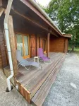 Chalet 10min from the ocean on large wooded grounds! Ideal for families!